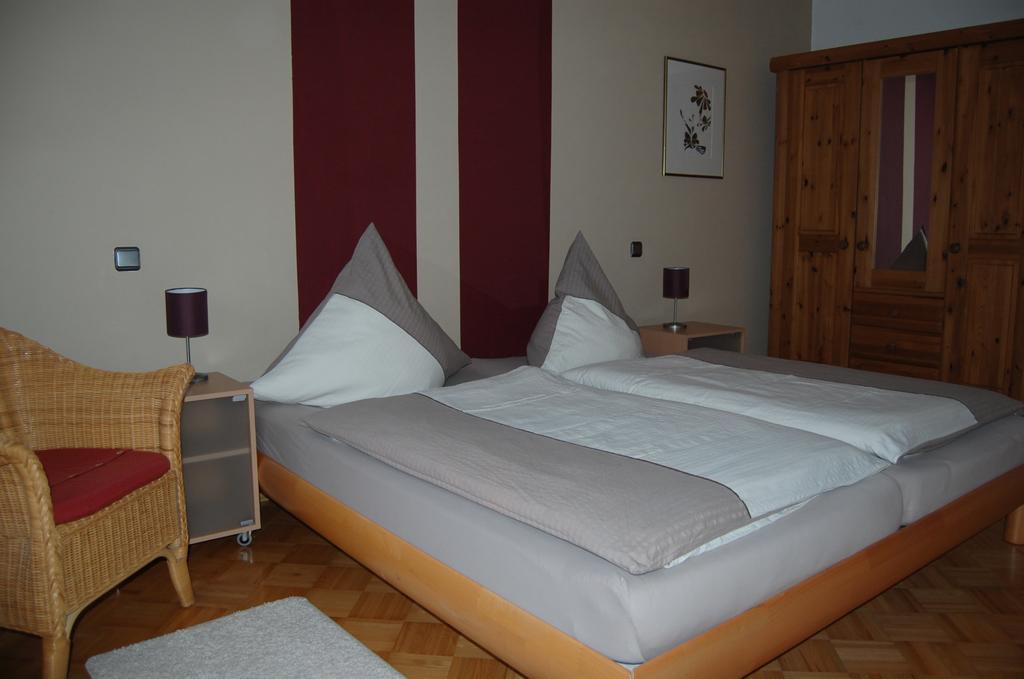 Ferienhaus Ginsterbluete Schleiden Room photo